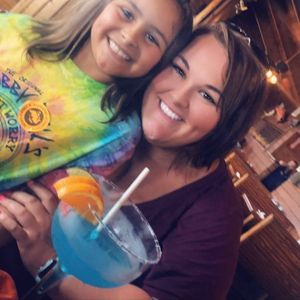 Meet your Posher, Cassi